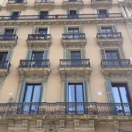 Days In Eixample Right Side