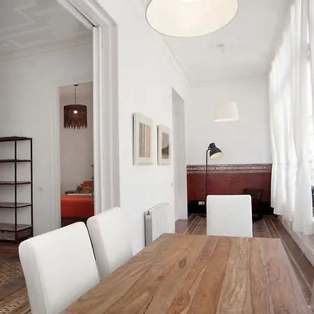 Apartment Days In Eixample Right Side